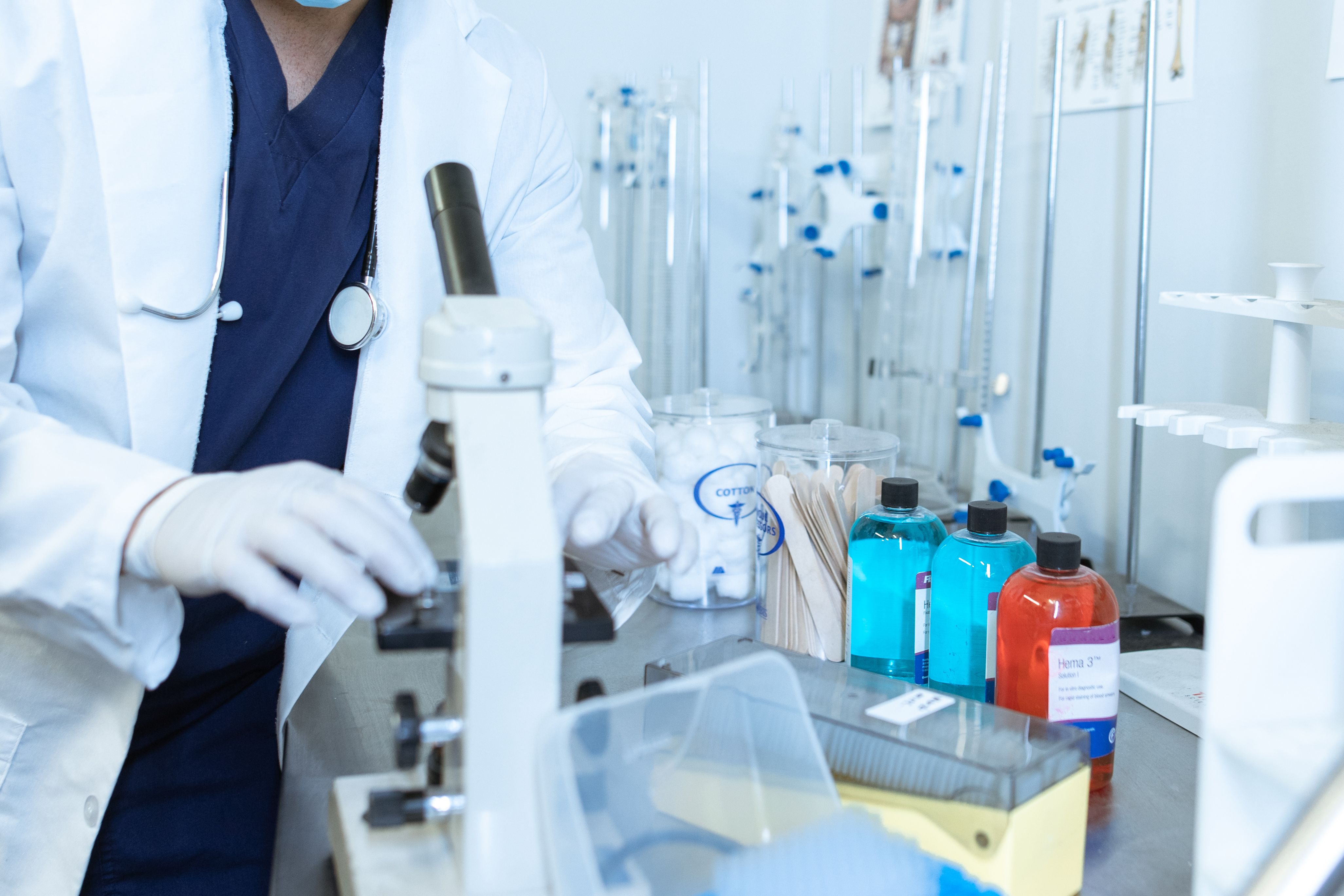 Medical Laboratory - Advanced Diagnostics